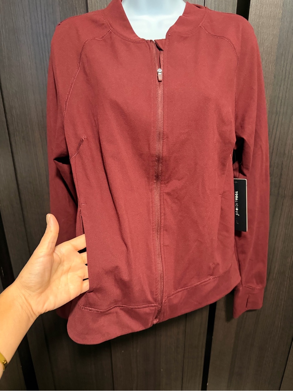 NWT Yogalicious Lux Windsor Wine Full Zip Jacket size XL MSRP $88 - Picture 3 of 10